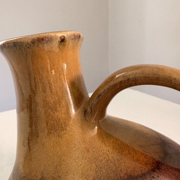 Pigeon River Pottery - Tommy Bullen Signed Ceramic Handled Carafe/Pitcher - Picture 7 of 8